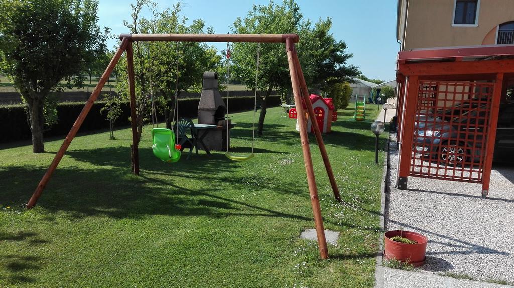 Alloggio per agriturismo Il Melograno Tessera